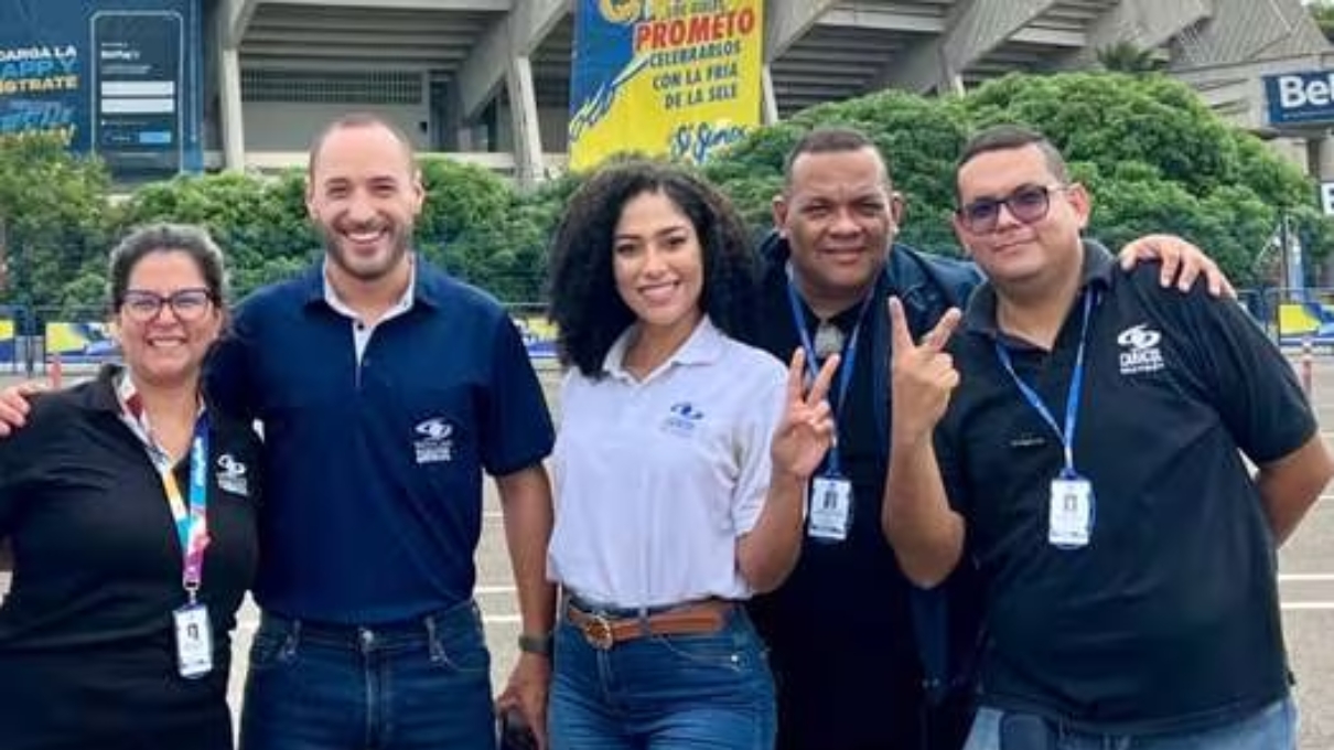 Falleció un querido integrante de Noticias Caracol, al parecer, de un infarto: ¿de quién se trata?