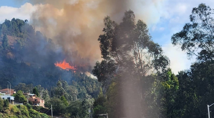 Reportan nuevos incendios forestales cerca al parque Entre Nubes, en Bogotá y en Sopó, Cundinamarca