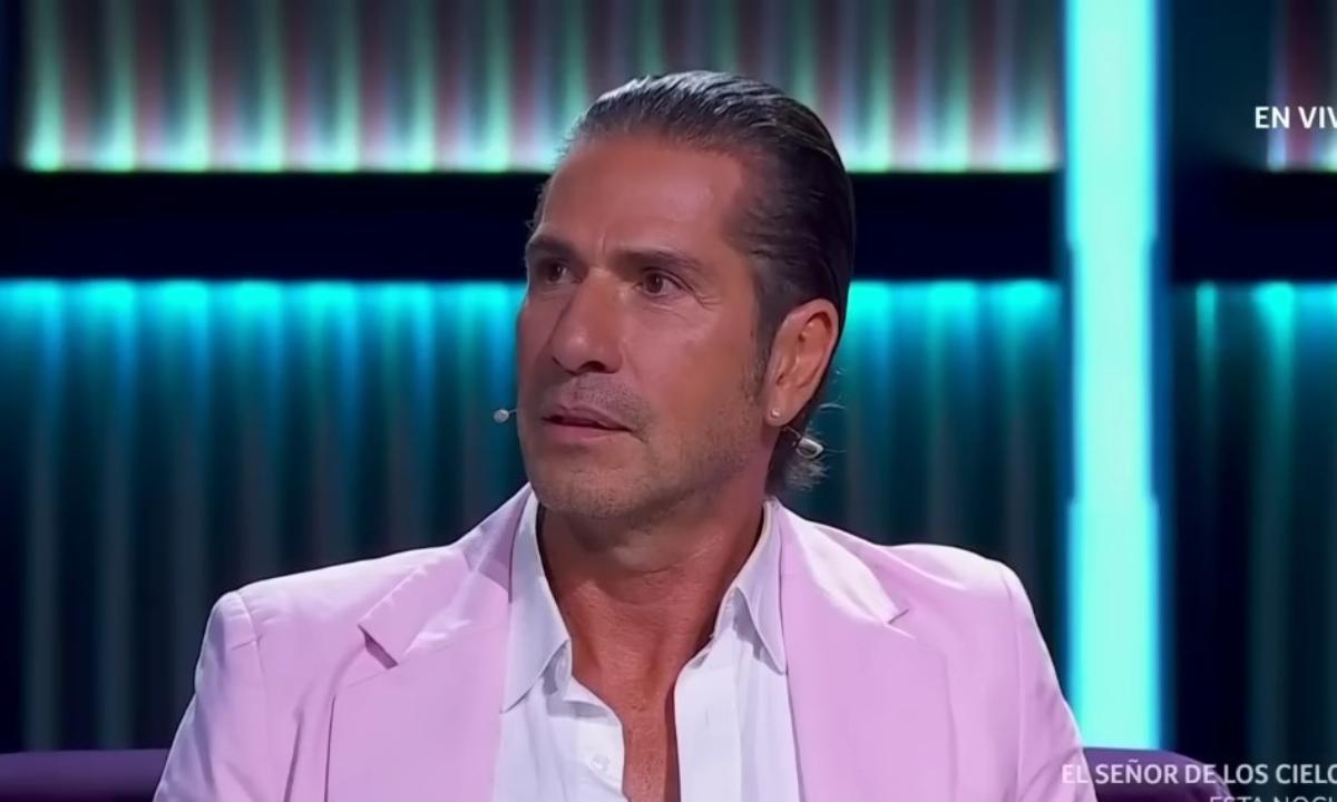 En medio de lágrimas, Gregorio Pernía se despidió de ‘La casa de los famosos’ en México: ¿por qué?