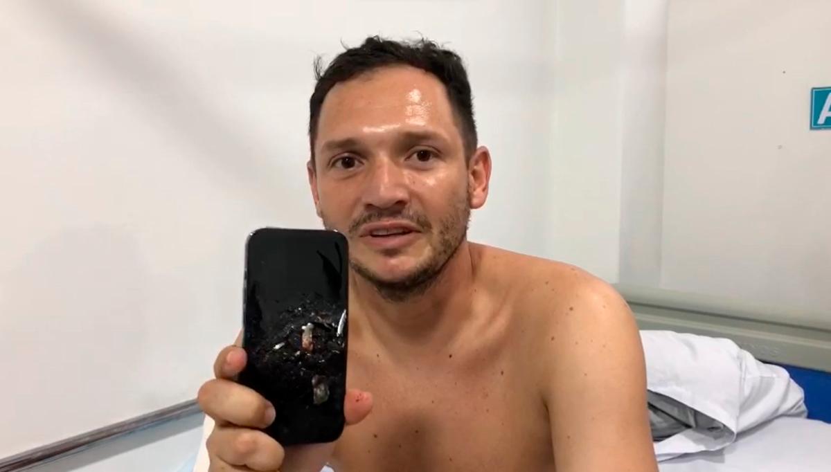 Celular que tenía en su chaleco le salvó la vida a un capitán del Ejército