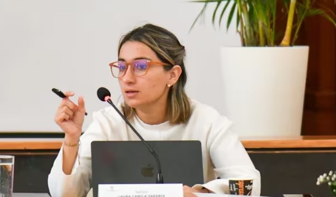 El Dapre habría otorgado un contrato de $9.700 millones para cubrir gastos de la Paz Total de Petro