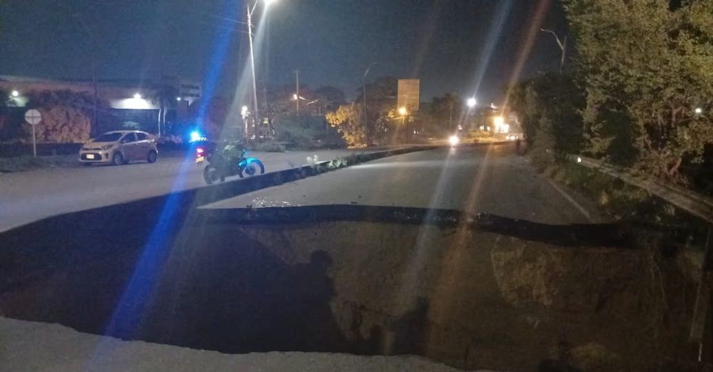 Puente entre Soledad y Barranquilla colapsó: dejó cuatro muertos y varios heridos