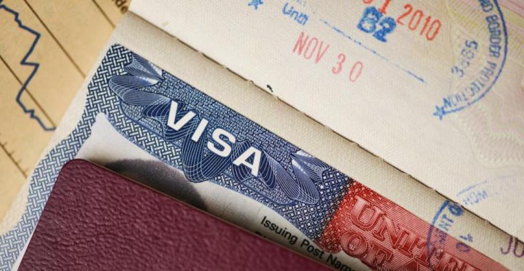 ¡No se arriesgue! Esta es la peor respuesta que puede dar en una entrevista de la visa: evítela