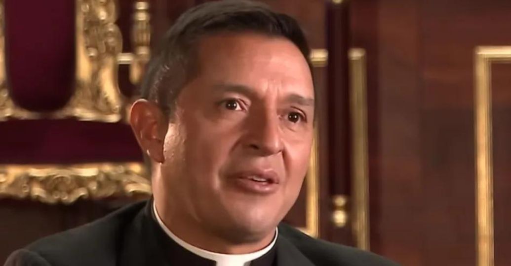 El padre 'Chucho' contó que se irá de Colombia por amenazas en su contra 