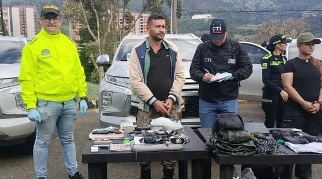 Capturaron a dos de los cabecillas de las disidencias de las Farc que hallaron en camionetas de la UNP