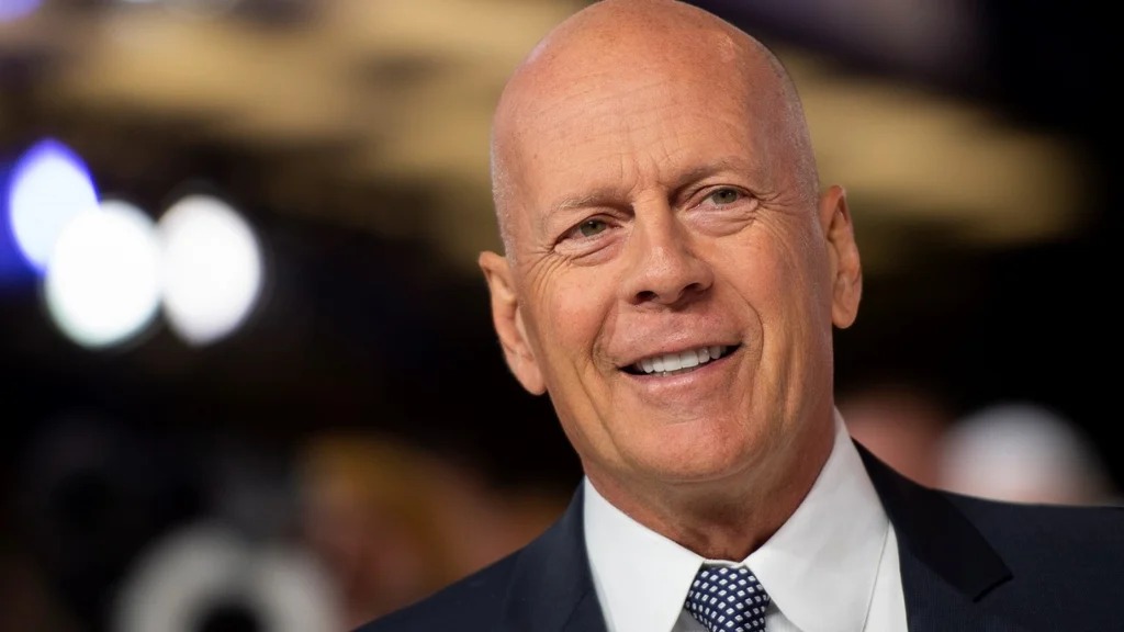 Esposa de Bruce Willis habría dado desalentadoras noticias sobre su salud: esto fue lo que dijo