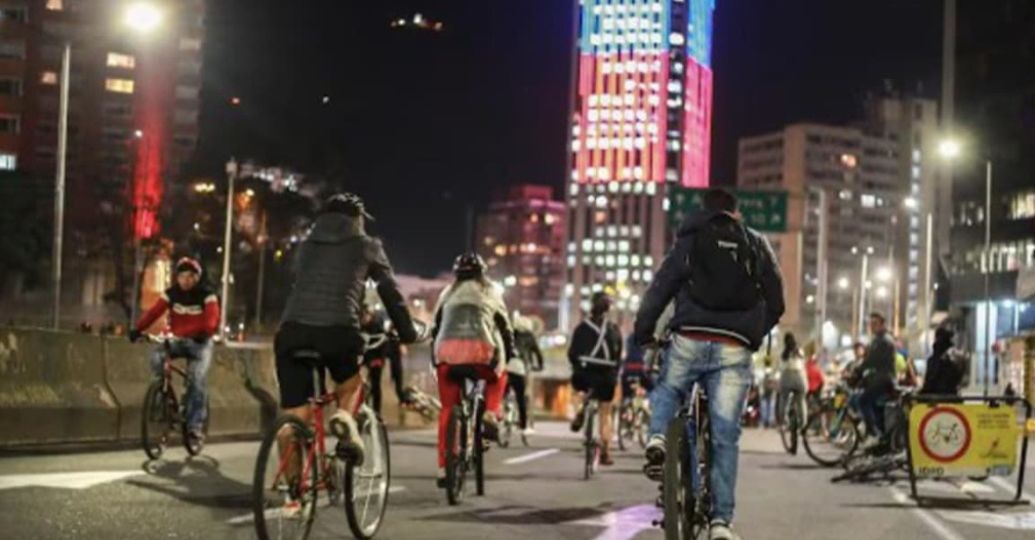 Este jueves habrá ciclovía nocturna en Bogotá: estos son los horarios y vías dispuestas