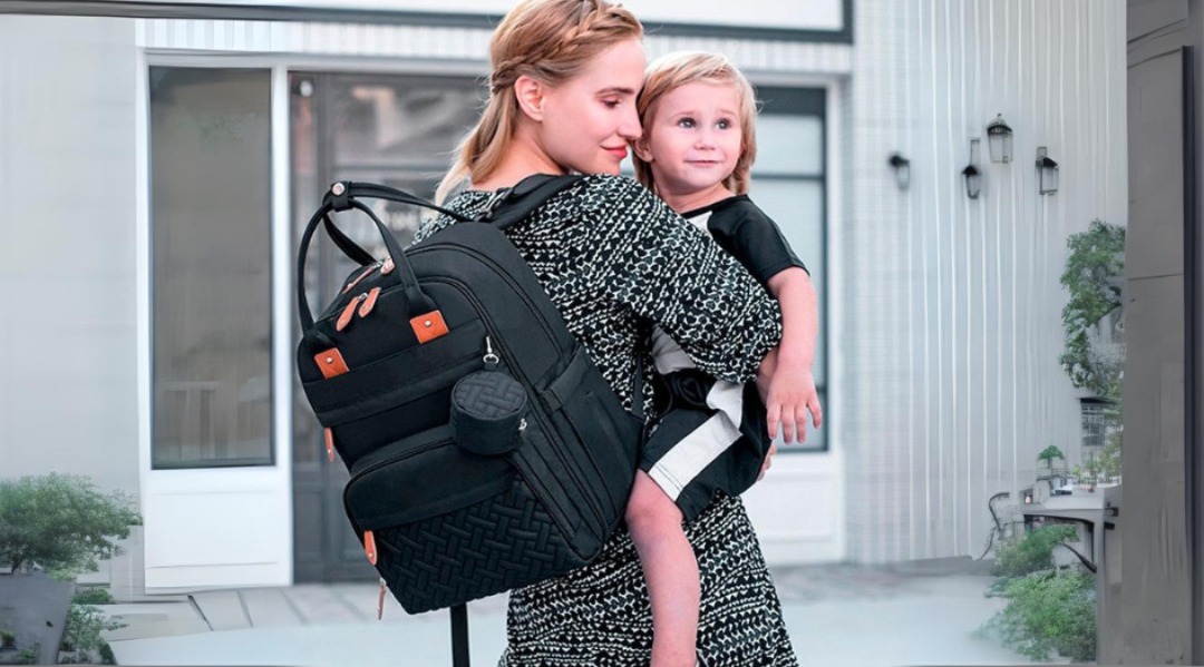 "Organización y estilo en un solo artículo": tienda para bebés ofrece variedad de pañaleras modernas