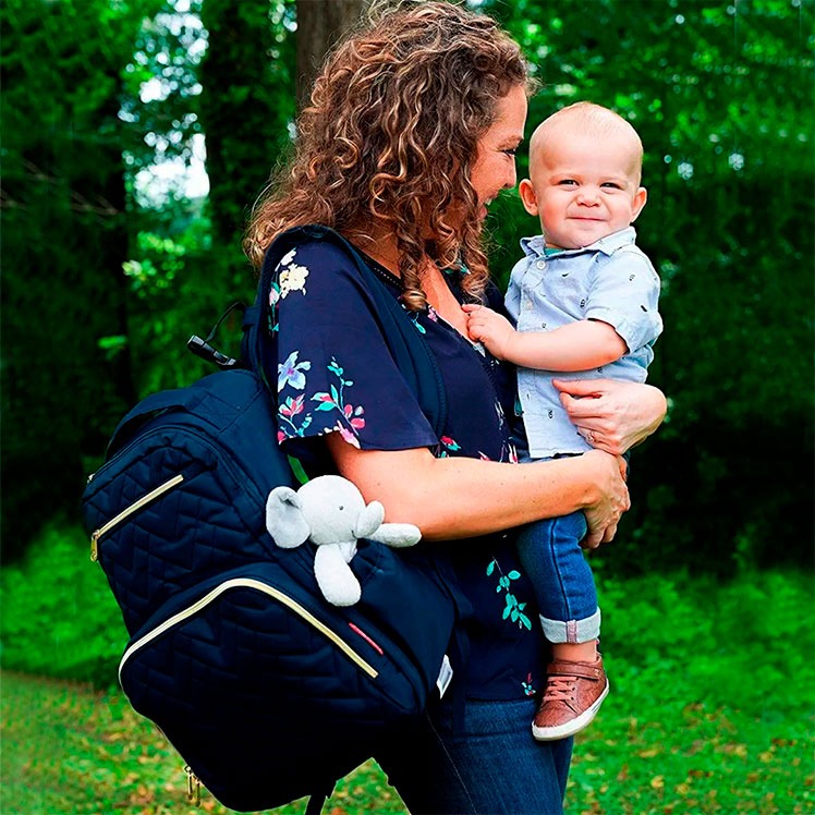 "Organización y estilo en un solo artículo": tienda para bebés ofrece variedad de pañaleras modernas
