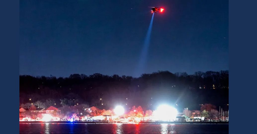 Fatal accidente aéreo: avión de American Airlines se estrelló con helicóptero militar