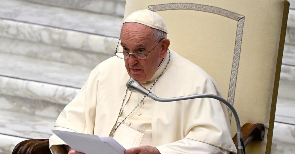 ¿El papa Francisco podría renunciar a su cargo si mejora su salud? esto dice experto