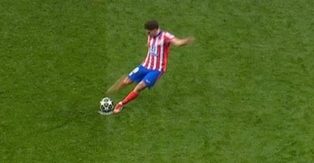 La toca dos veces: revelan toma definitiva del penal de Julián Álvarez