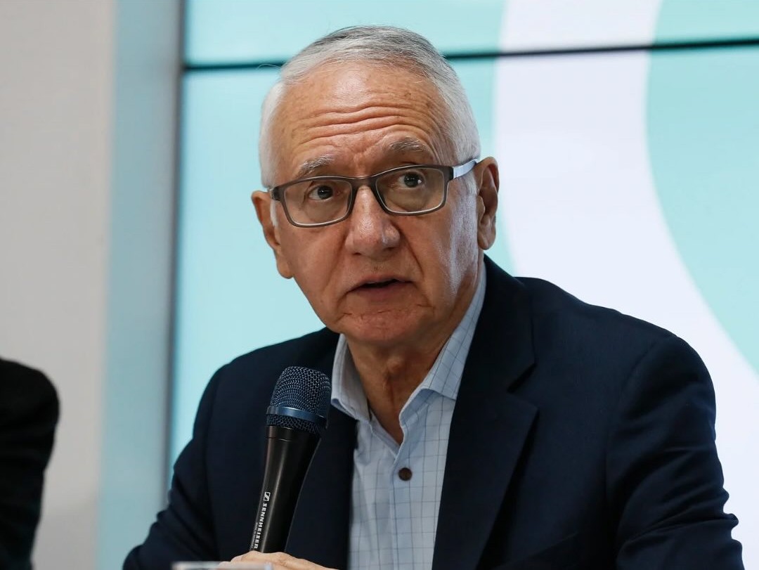 MinSalud admitió tener en cuidados intensivos a EPS para que avance la reforma a la salud