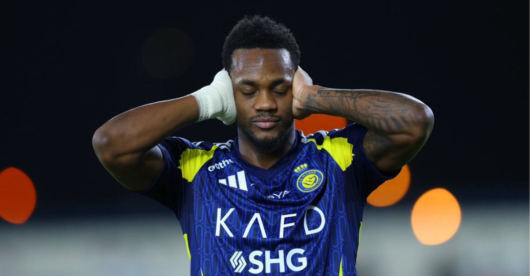 Jhon Jáder Durán se sacude de las críticas con doblete y celebra en silencio