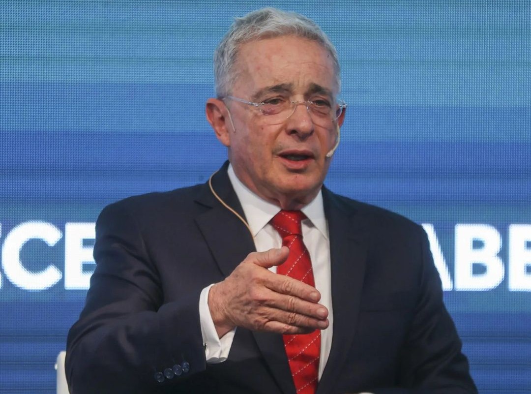 Expresidente Álvaro Uribe renuncia a la prescripción de su proceso