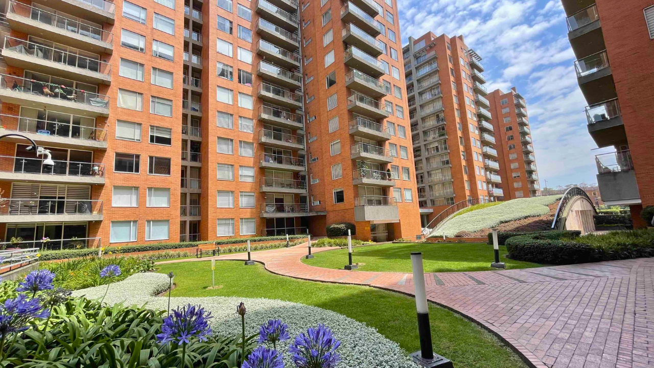 ¿En qué piso es mejor vivir en un edificio residencial? No es el primero ni el último