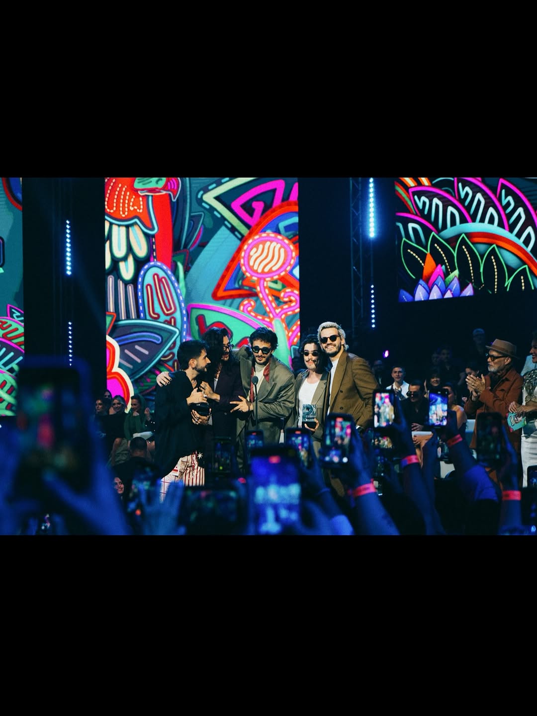 Morat vivió tenso momento en Argentina tras ataque de una joven señalada como “therian”: se lanzó 