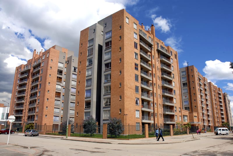 ¿En qué piso es mejor vivir en un edificio residencial? No es el primero ni el último