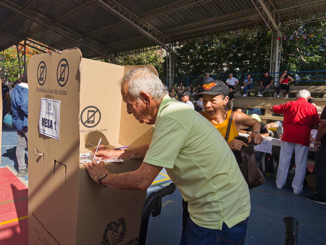 Elecciones Colombia 2026: ¿se pueden acumular los descansos por votar en primera y segunda vuelta?