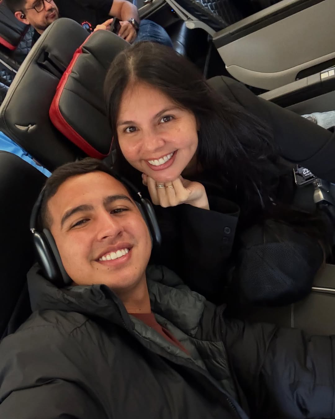 Martín Eliás Jr. y su mamá, Claudia Varón 