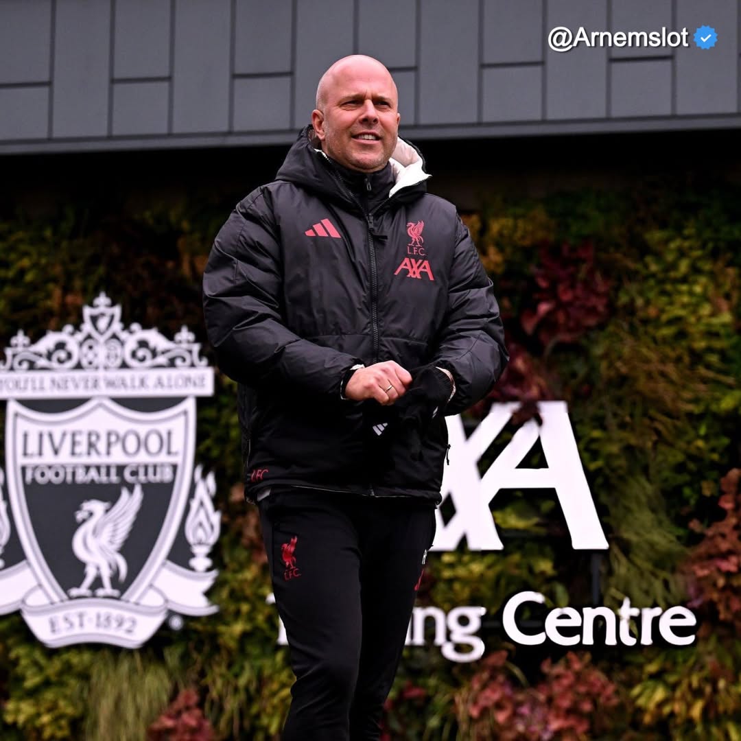 Arne Slot, técnico del Liverpool, rompió el silencio y reveló las razones de la salida de Luis Díaz