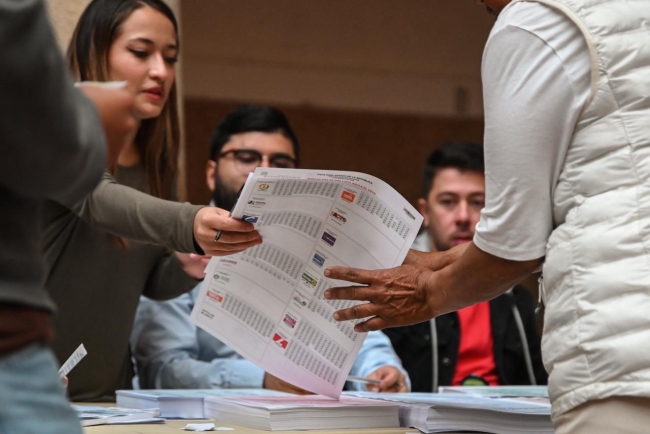 Primera vuelta presidencial 2026: beneficios, sanciones y todo lo que debe saber si es jurado de votación