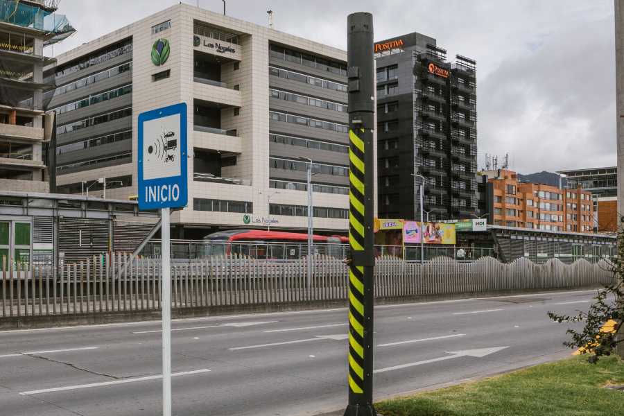 ¡Atención, conductores! Estas son las vías de Bogotá que más recaudan por fotomultas
