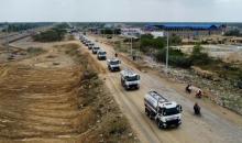 Uno de los carrotanques con agua para La Guajira quedó "enterrado en arena": esto fue lo que pasó