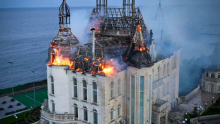 En video: Rusia atacó el 'castillo de Harry Potter' en Odesa, Ucrania. Reportan varios muertos