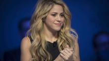 Por poco: un hombre intentó besar a Shakira en pleno evento y casi lo logra. Vea el incómodo momento