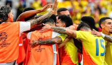 Selección Colombia reconoce labor de periodistas y les brinda comida y bebidas: aquí el video