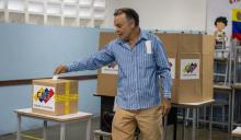 Denuncian que régimen venezolano impidió la llegada de expresidentes como observadores electorales