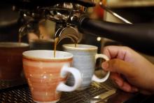 Estudio reciente sugiere que el amor y la pasión por el café podrían ser hereditarios