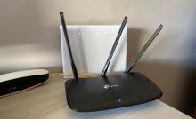 ¿La conocía? Esta es la ‘regla de 10 centímetros del router’ para aumentar la velocidad de su Wifi 