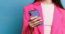 ¿Hay consecuencias legales por revisar sin permiso el celular de su pareja?