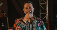 La historia del cantante que perdió millonada en concierto de Jhonny Rivera y ahora es taxista