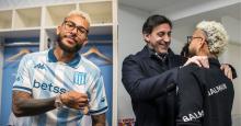 Duván Vergara es nuevo jugador de Racing: así fue su millonario fichaje desde América de Cali